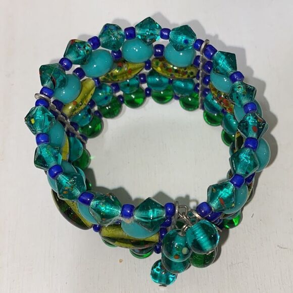 Multilayered Wire Blue and Green Glass Bracelet - Picture 3 of 12